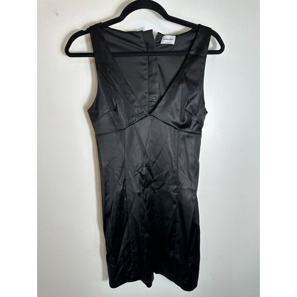 Aritzia Sunday Best Black Silky V Neck Mini Dress Size 4 - Picture 3 of 5